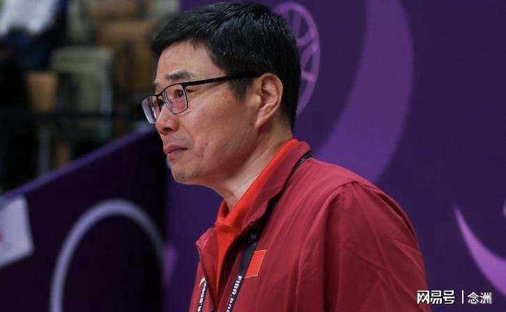 坚持与时俱进展示图片
